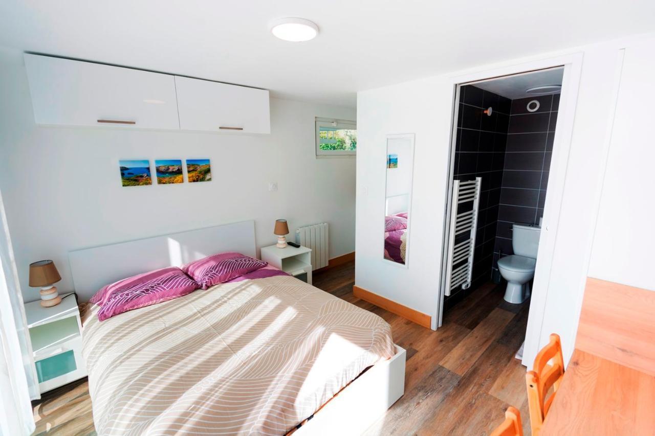 Lomener - La Goelette - 1 Appartement Avec 2 Chambres Et 2 Studios A 450M De La Plage بلومور المظهر الخارجي الصورة